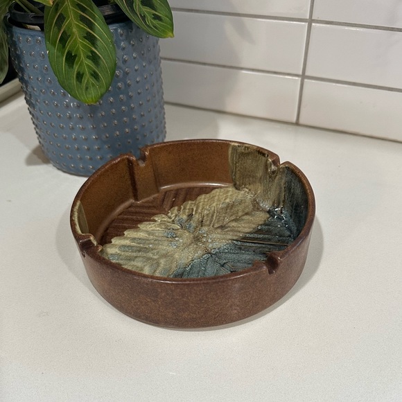 Vintage Pottery Craft Ashtray #400 - Picture 6 of 8
